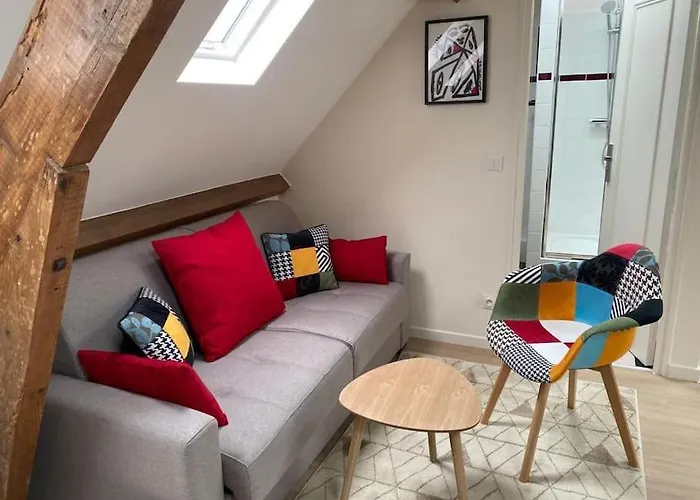 Charming Iii 4p 아파트