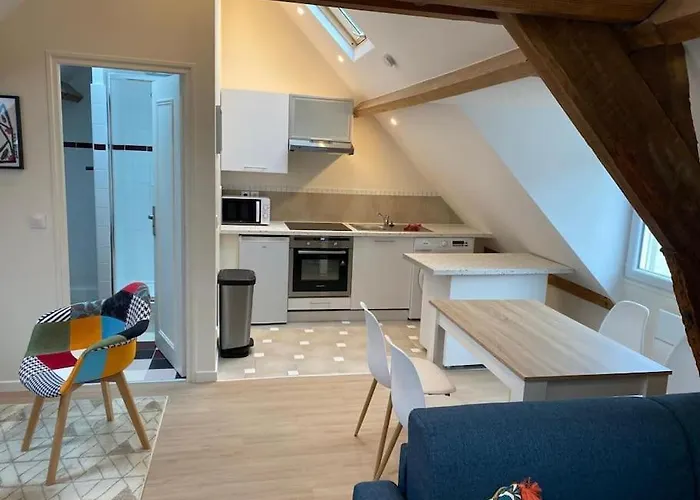 Charming Iii 4p 아파트 Gacé